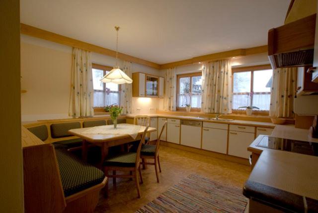 Ferienhaus Grubhof Saalbach-Hinterglemm Camera foto